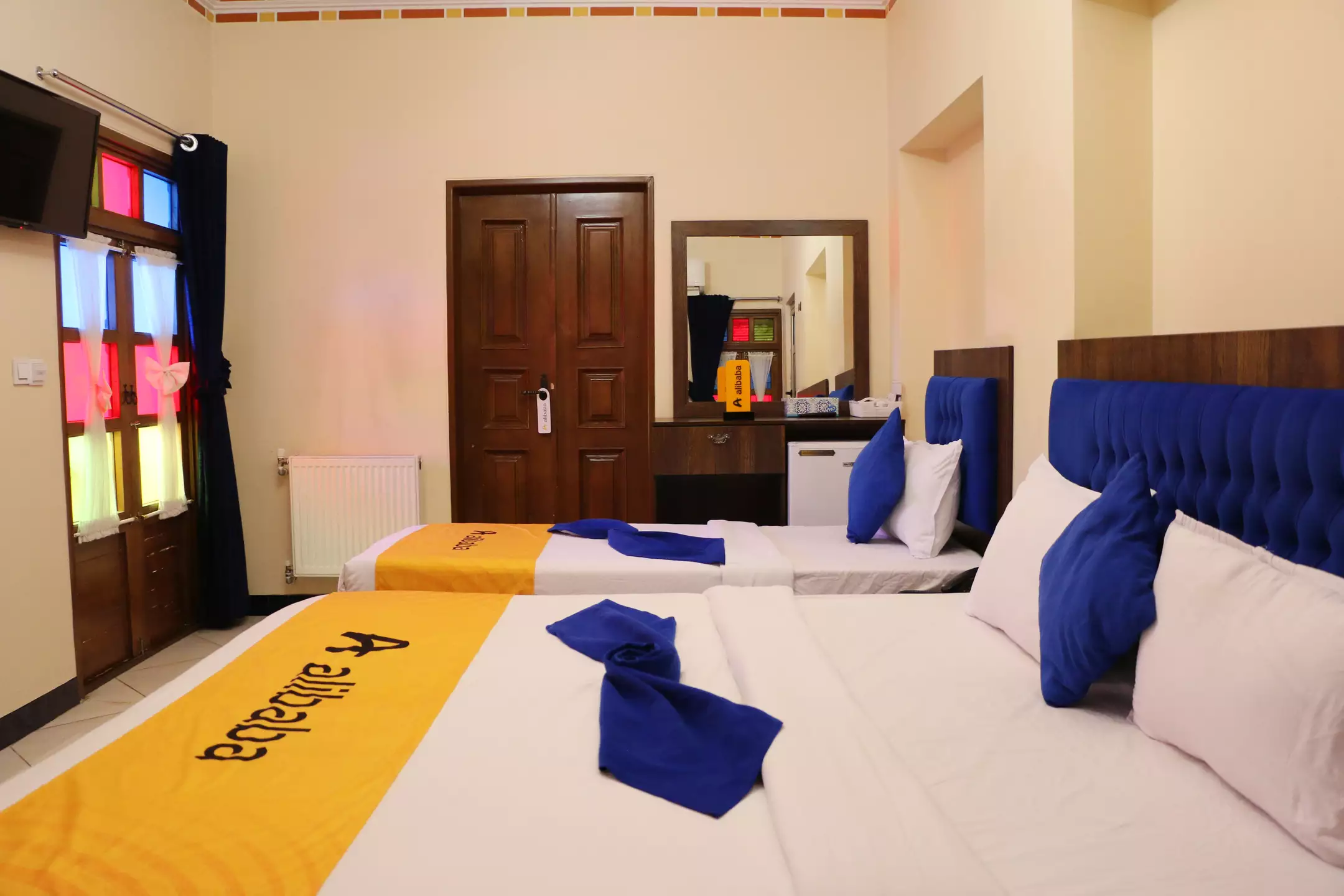 Alibaba https://cdn.alibaba.ir/ostorage/hotel-accommodation-images/68e37ce5a1e6f83605b7e5ef_پنج تخته 205 (1).webp